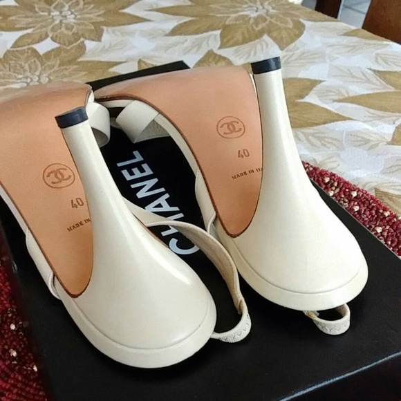 Chanel Beige Sandals (NEW, Never Worn) - Picture 6 of 8